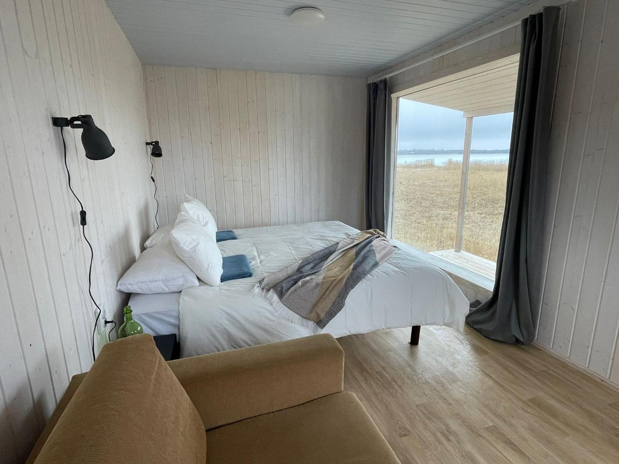 Lounaranna Harbour Accommodation Simisti エクステリア 写真