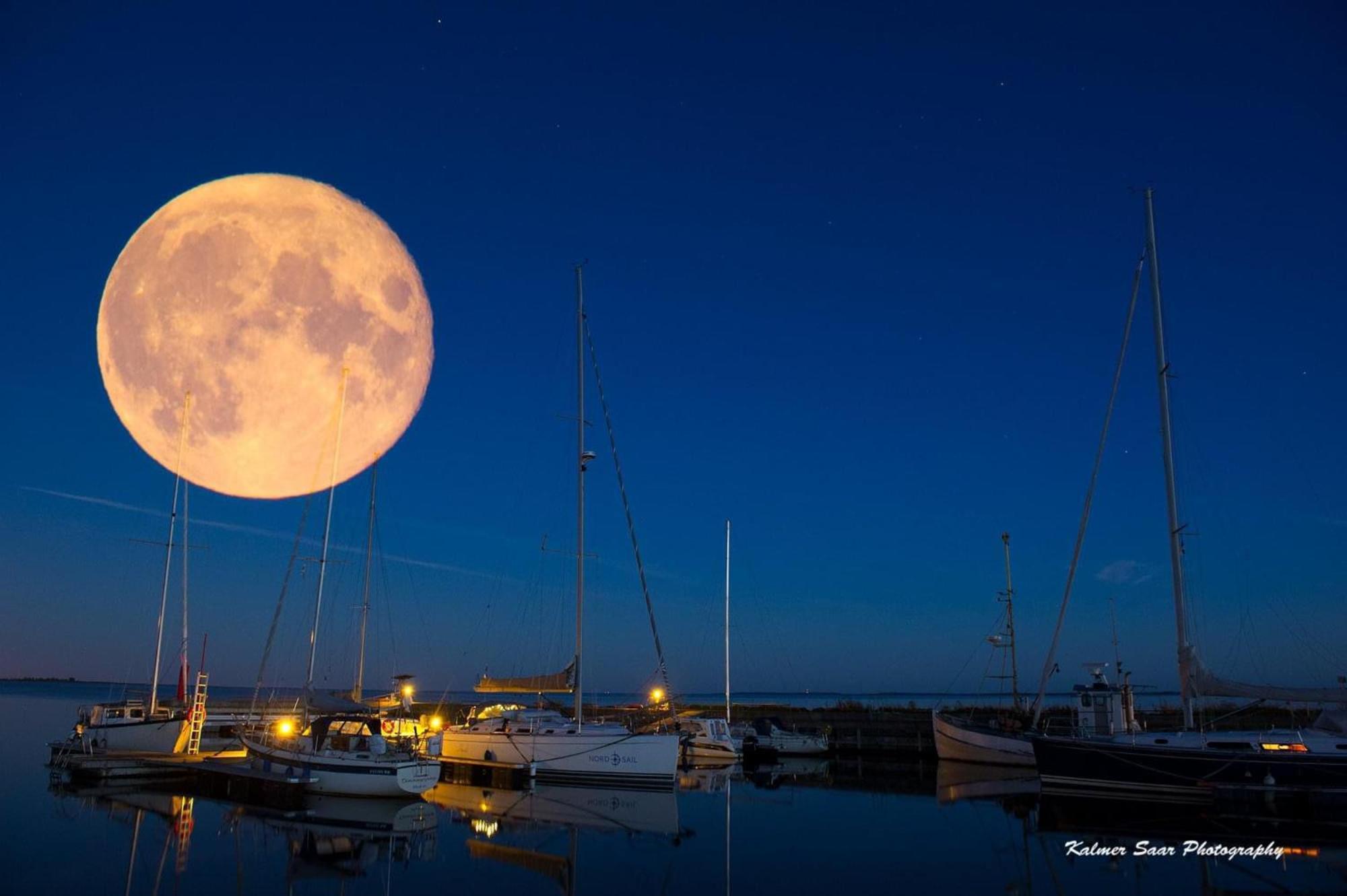 Lounaranna Harbour Accommodation Simisti エクステリア 写真