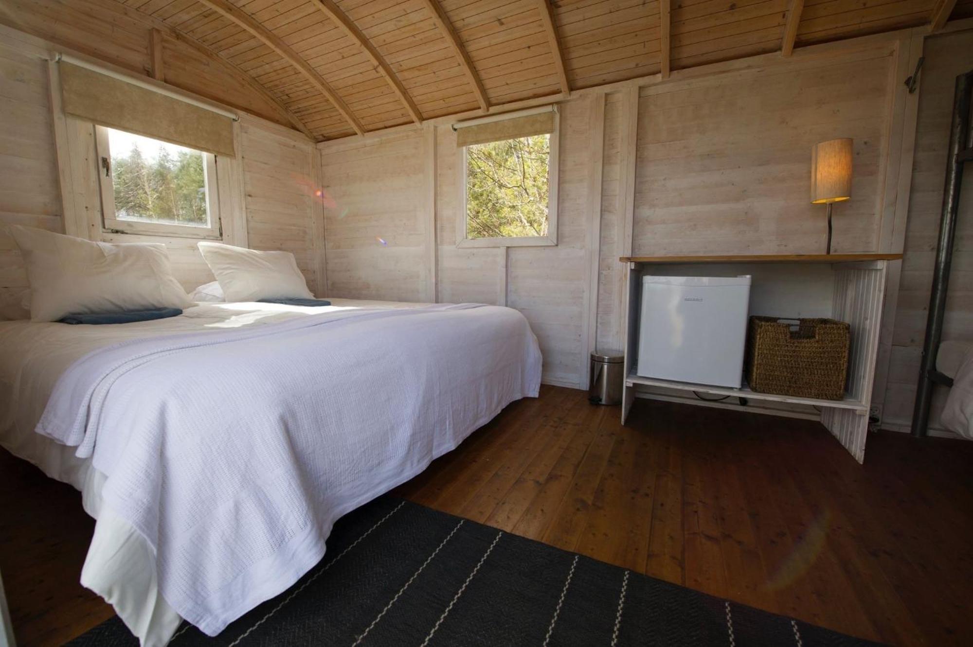 Lounaranna Harbour Accommodation Simisti エクステリア 写真